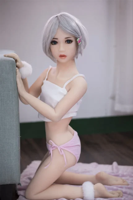 small breast sex doll